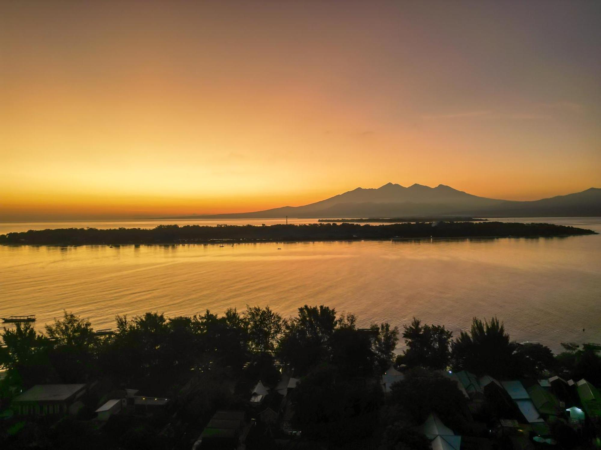 Creative Trawangan Stay Gili Trawangan Exterior photo